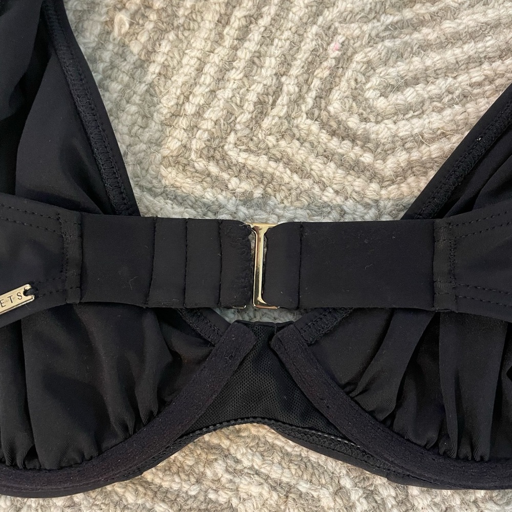 Sunsets Muse Halter Bikini Top Black - Picture 5 of 6